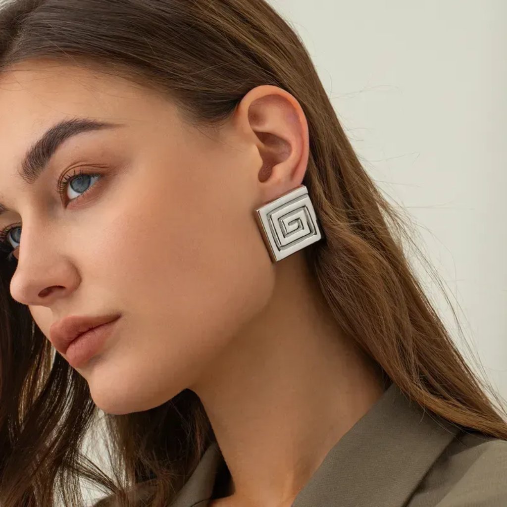 Echo Rhombus Earring Studs